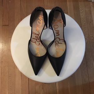 Black leather pointy toe Sam Edelman heels